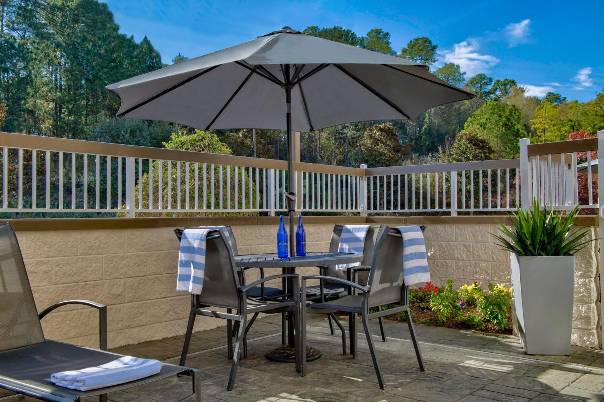 Fairfield Inn & Suites By Marriott Greenwood Exterior photo