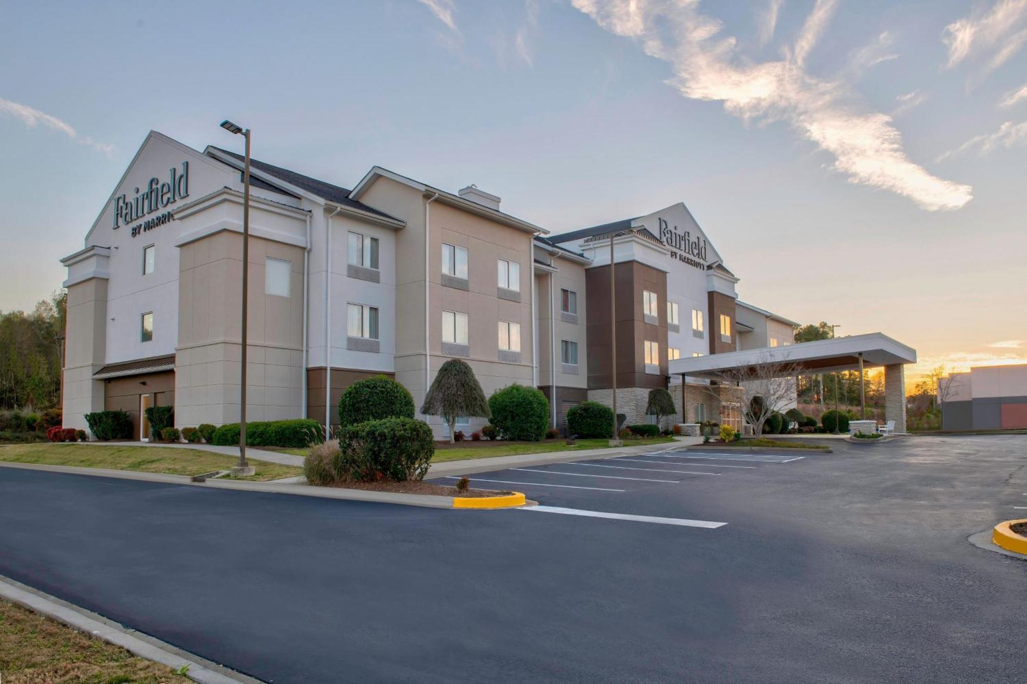 Fairfield Inn & Suites By Marriott Greenwood Exterior photo