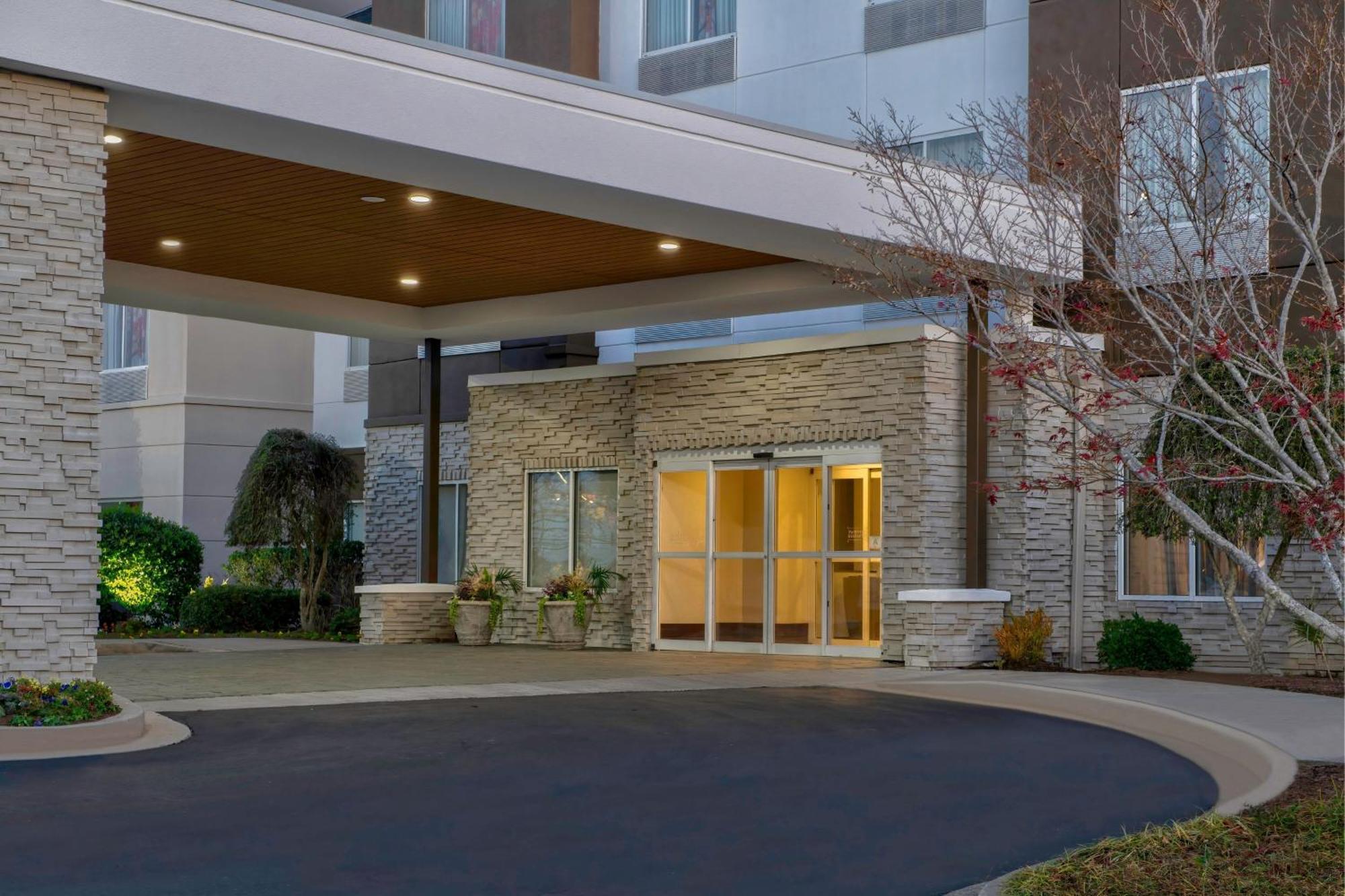 Fairfield Inn & Suites By Marriott Greenwood Exterior photo