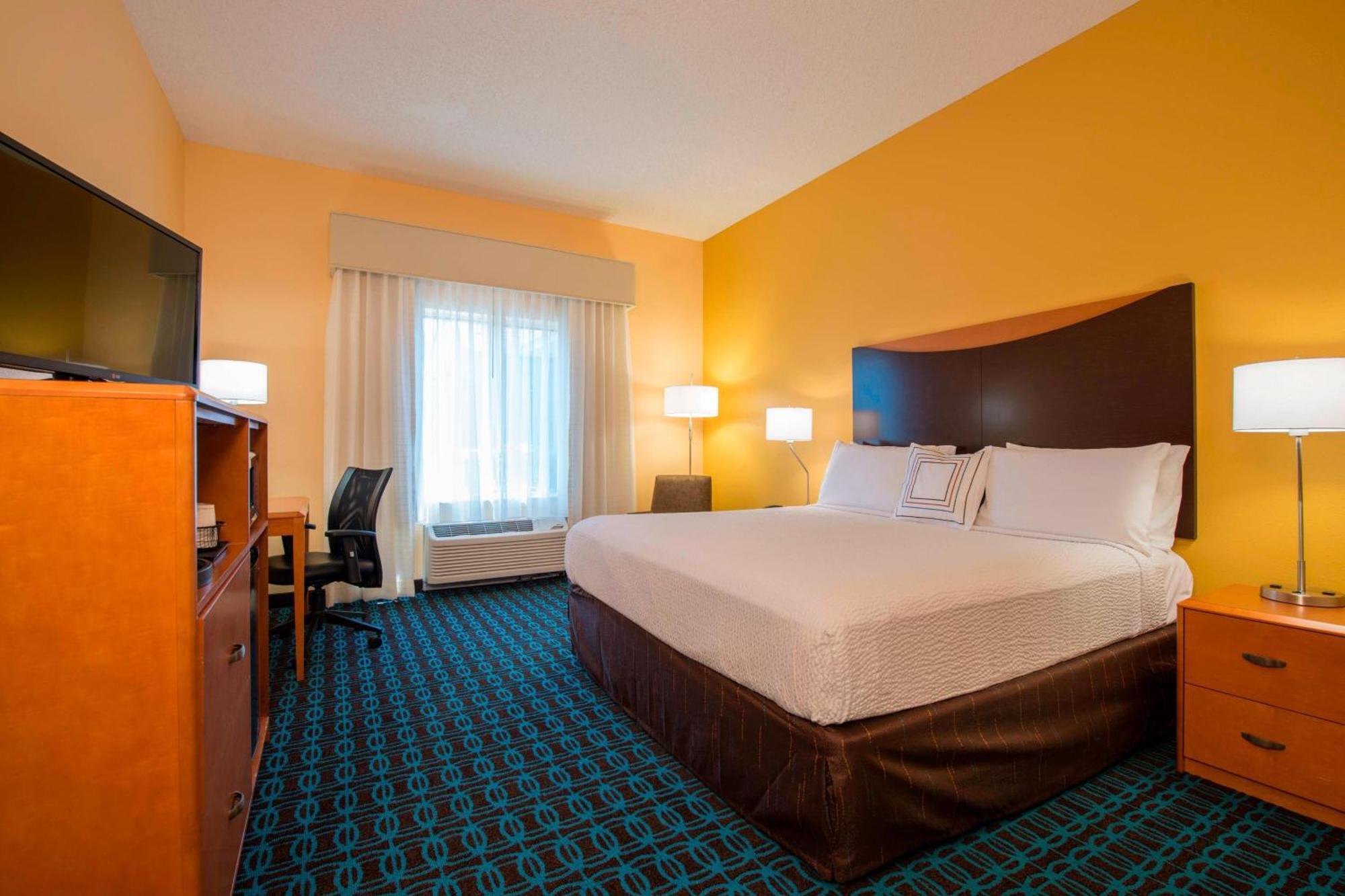 Fairfield Inn & Suites By Marriott Greenwood Exterior photo